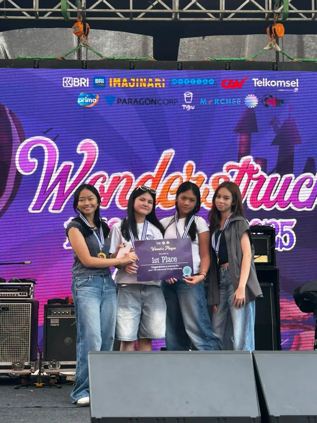 10th Grade Team - Wonderstruck BCC 1st Winner